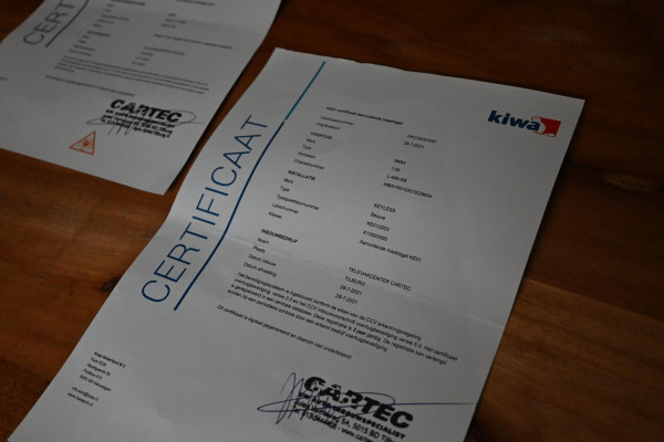 BMW 1-serie 118i Edition Shadow 136 PK Keyless Leder Stoelverwarming 17''