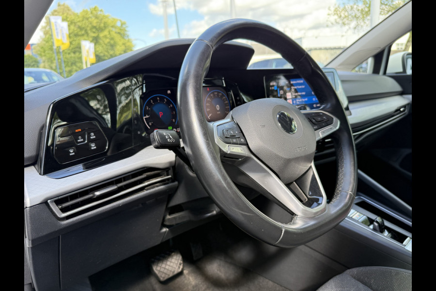 Volkswagen Golf BWJ 2023 | 1.5TSI 131PK Life Bus AUTOMAAT | CLIMA | NAVI | PDC | CRUISE | CAMERA A | STOELVERW | Volkswagen Golf BWJ 2023 | 1.5TSI 131PK Life Bus AUTOMAAT | CLIMA | NAVI | PDC | CRUISE | CAMERA A | STOELVERW |