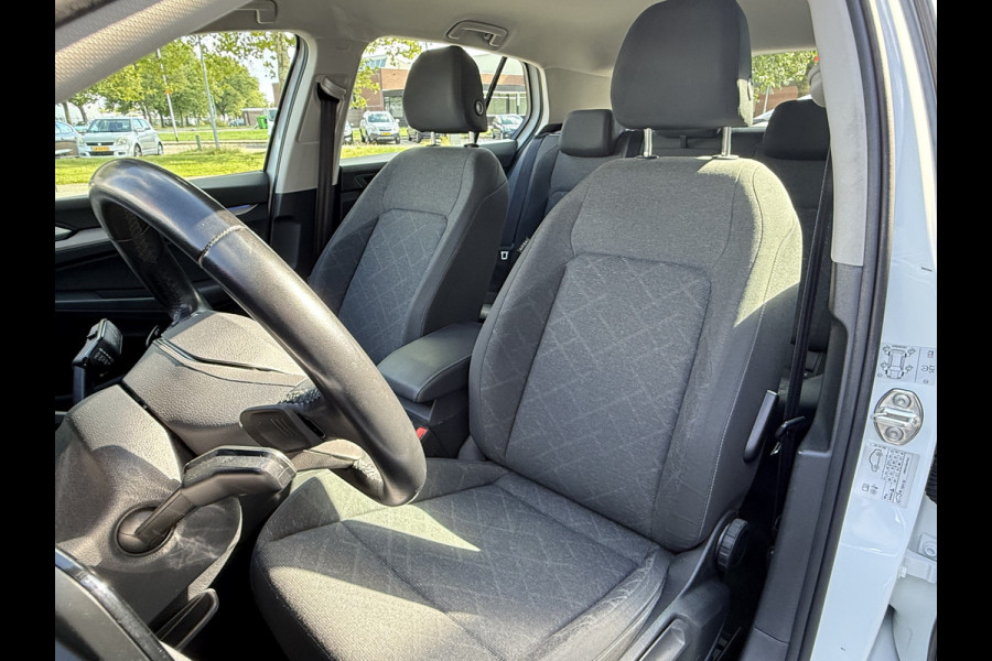 Volkswagen Golf BWJ 2023 | 1.5TSI 131PK Life Bus AUTOMAAT | CLIMA | NAVI | PDC | CRUISE | CAMERA A | STOELVERW | Volkswagen Golf BWJ 2023 | 1.5TSI 131PK Life Bus AUTOMAAT | CLIMA | NAVI | PDC | CRUISE | CAMERA A | STOELVERW |