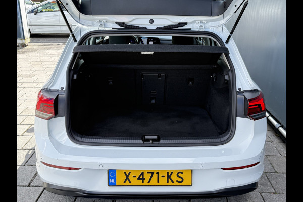 Volkswagen Golf BWJ 2023 | 1.5TSI 131PK Life Bus AUTOMAAT | CLIMA | NAVI | PDC | CRUISE | CAMERA A | STOELVERW | Volkswagen Golf BWJ 2023 | 1.5TSI 131PK Life Bus AUTOMAAT | CLIMA | NAVI | PDC | CRUISE | CAMERA A | STOELVERW |