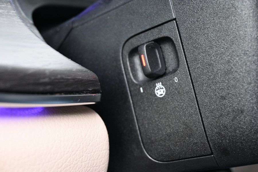 Mercedes-Benz V-Klasse 300d DC L3 XL Avantgarde Electrische schuifdeuren, Distronic, 360 Camera Mercedes-Benz V-Klasse 300d DC L3 XL Avantgarde Electrische schuifdeuren, Distronic, 360 Camera