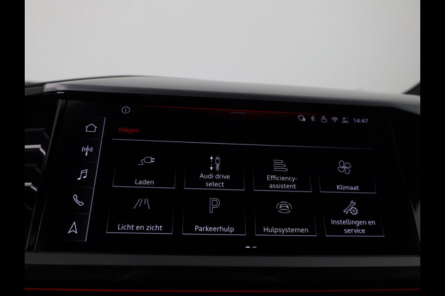 Audi Q4 Sportback e-tron 45 quattro S Edition Competition 82 kWh 286pk |  Assistentiepakket plus | 20 inch lichtmetalen velgen | Lichtpakket plus | Audi Q4 Sportback e-tron 45 quattro S Edition Competition 82 kWh 286pk |  Assistentiepakket plus | 20 inch lichtmetalen velgen | Lichtpakket plus |
