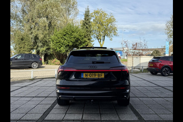 Audi e-tron 55 quattro S edition 95 kWh | Panorama | Trekhaak | 21 Inch | Audi e-tron 55 quattro S edition 95 kWh | Panorama | Trekhaak | 21 Inch |