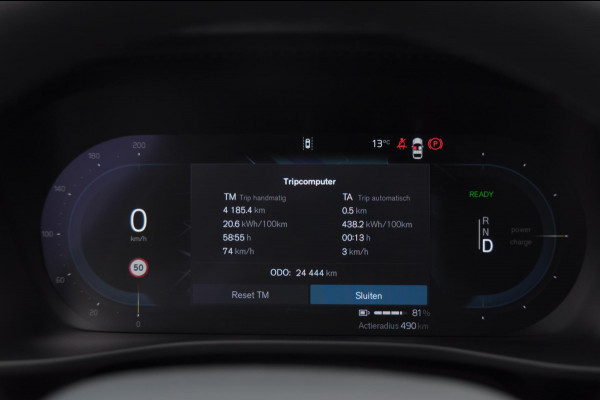 Volvo EX40 252PK Automaat Extended Range Ultra Panoramadak / 360 Camera / Apple carplay / Android auto / Elektrisch bedienbare voorstoelen / Pilot assist / Adaptive cruise control / Harman kardon audio / All season banden / Stoelverwarming voor / Warmtepomp Volvo EX40 252PK Automaat Extended Range Ultra Panoramadak / 360 Camera / Apple carplay / Android auto / Elektrisch bedienbare voorstoelen / Pilot assist / Adaptive cruise control / Harman kardon audio / All season banden / Stoelverwarming voor / Warmtepomp