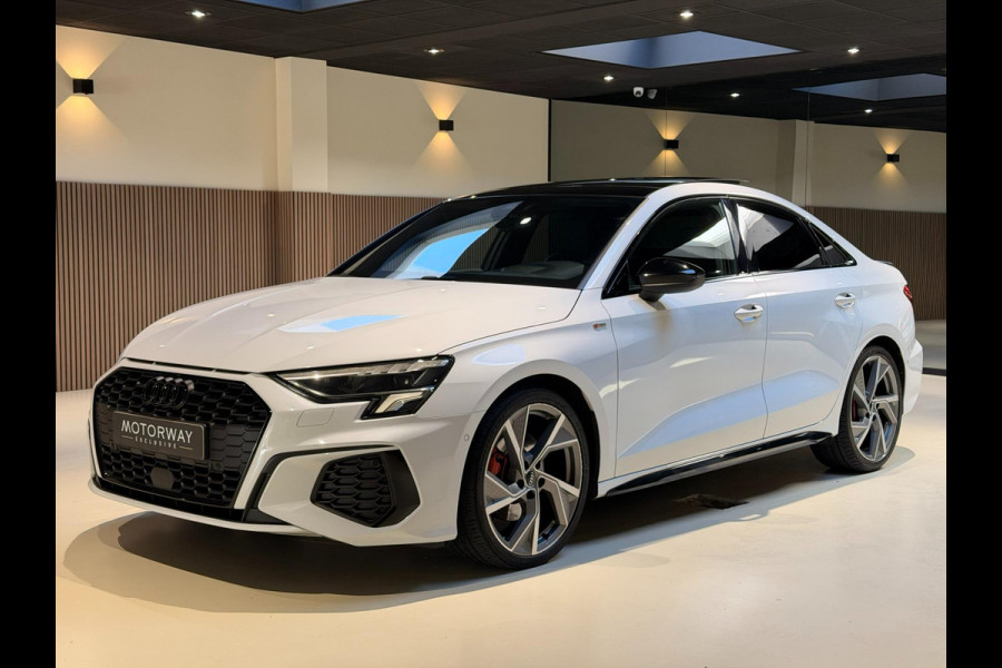Audi A3 Limousine 35 TFSI 3x S-LINE |PANO|B&O|VIRTUAL|HUD|ACC|STOELVERWARMING