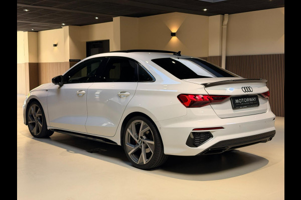 Audi A3 Limousine 35 TFSI 3x S-LINE |PANO|B&O|VIRTUAL|HUD|ACC|STOELVERWARMING
