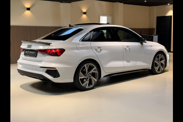 Audi A3 Limousine 35 TFSI 3x S-LINE |PANO|B&O|VIRTUAL|HUD|ACC|STOELVERWARMING