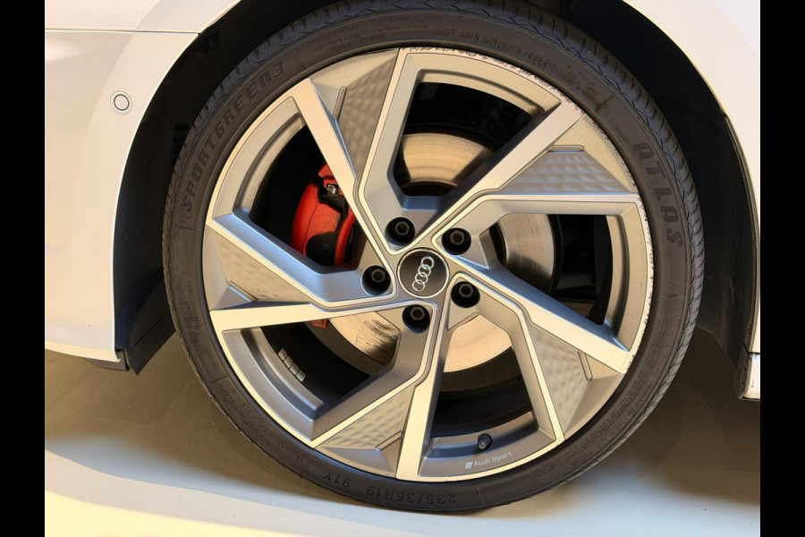 Audi A3 Limousine 35 TFSI 3x S-LINE |PANO|B&O|VIRTUAL|HUD|ACC|STOELVERWARMING