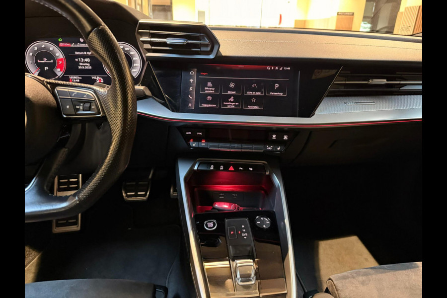Audi A3 Limousine 35 TFSI 3x S-LINE |PANO|B&O|VIRTUAL|HUD|ACC|STOELVERWARMING