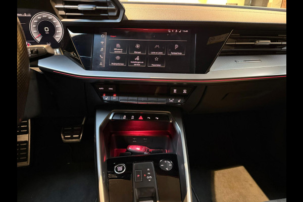 Audi A3 Limousine 35 TFSI 3x S-LINE |PANO|B&O|VIRTUAL|HUD|ACC|STOELVERWARMING