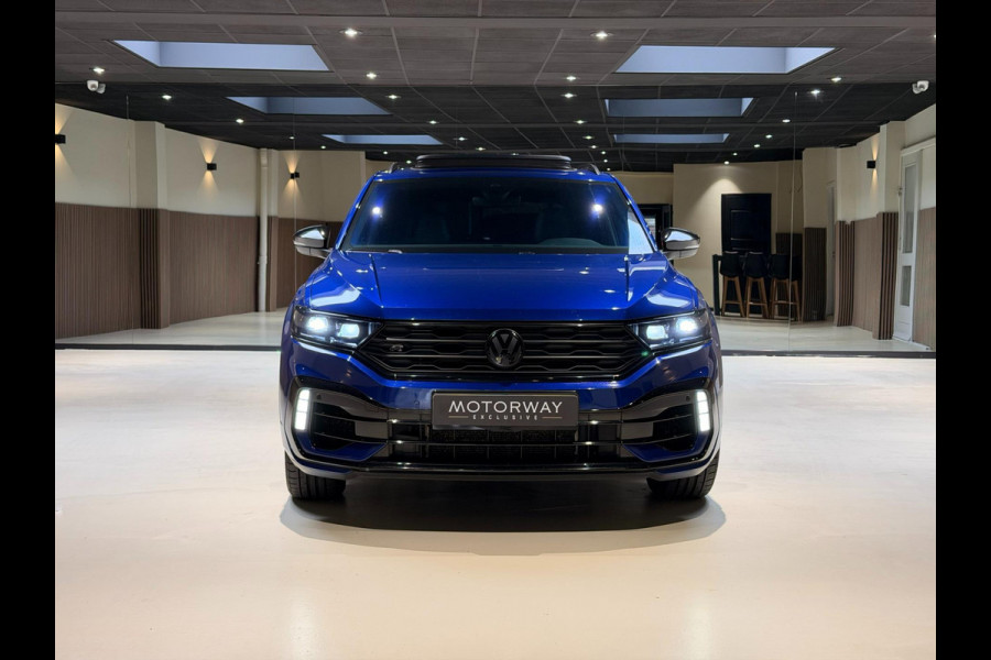 Volkswagen T-Roc 2.0 TSI 4Motion R 300PK|PANO|CAMERA|BTW AUTO|LINE-ASSIST|ACC Volkswagen T-Roc 2.0 TSI 4Motion R 300PK|PANO|CAMERA|BTW AUTO|LINE-ASSIST|ACC