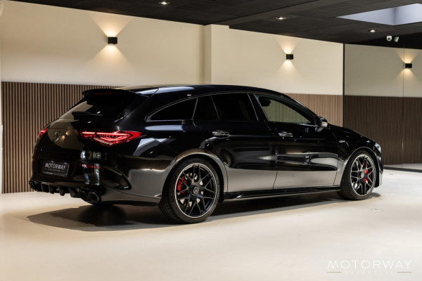 Mercedes-Benz CLA-Klasse Shooting Brake AMG 45 S 4MATIC+ Premium Plus |PANO|CAMERA|SFEER|BURMESTER|KUIPSTOELEN|MEMORY Mercedes-Benz CLA-Klasse Shooting Brake AMG 45 S 4MATIC+ Premium Plus |PANO|CAMERA|SFEER|BURMESTER|KUIPSTOELEN|MEMORY