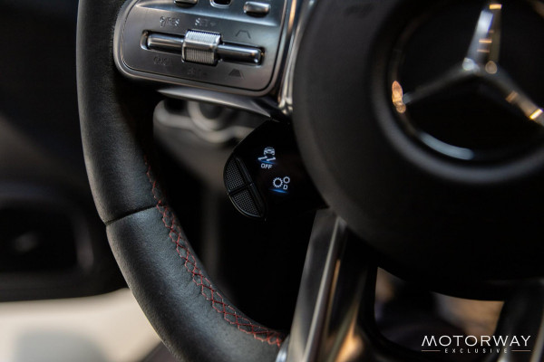 Mercedes-Benz CLA-Klasse Shooting Brake AMG 45 S 4MATIC+ Premium Plus |PANO|CAMERA|SFEER|BURMESTER|KUIPSTOELEN|MEMORY Mercedes-Benz CLA-Klasse Shooting Brake AMG 45 S 4MATIC+ Premium Plus |PANO|CAMERA|SFEER|BURMESTER|KUIPSTOELEN|MEMORY