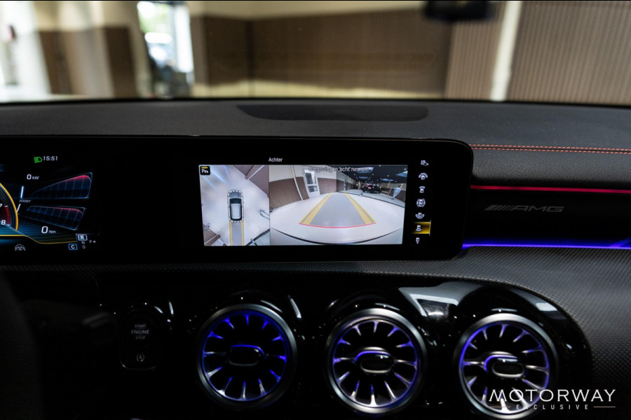 Mercedes-Benz CLA-Klasse Shooting Brake AMG 45 S 4MATIC+ Premium Plus |PANO|CAMERA|SFEER|BURMESTER|KUIPSTOELEN|MEMORY Mercedes-Benz CLA-Klasse Shooting Brake AMG 45 S 4MATIC+ Premium Plus |PANO|CAMERA|SFEER|BURMESTER|KUIPSTOELEN|MEMORY