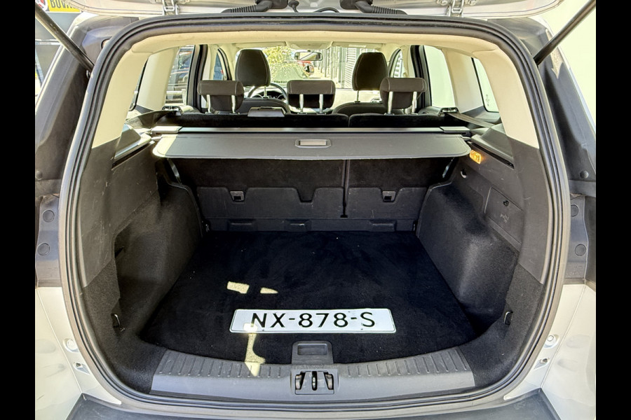 Ford Kuga BWJ 2017 | 1.5T 120PK Trend Ultimate | | TREKHAAK | CLIMA | CRUISE | NAVI | LICHTMETAAL | PDC | CARPLAY Ford Kuga BWJ 2017 | 1.5T 120PK Trend Ultimate | | TREKHAAK | CLIMA | CRUISE | NAVI | LICHTMETAAL | PDC | CARPLAY