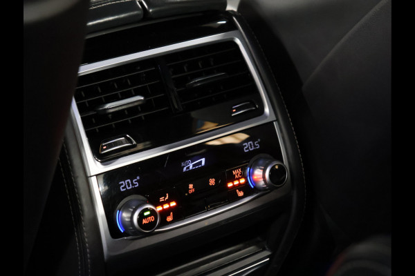 BMW 7 Serie 745e High Executive M Sport [SCHUIFKANTELDAK, HARMAN/KARDON, APPLE CARPLAY, ANDROID, ELEKTRISCH VERSTELBARE STOELEN V+A, STOELMASSAGE V+A, LUCHTVERING, 360 CAMERA, HEAD-UP, STUURVERWARMING, STOELVERKOELING, STOELVERWARM BMW 7 Serie 745e High Executive M Sport [SCHUIFKANTELDAK, HARMAN/KARDON, APPLE CARPLAY, ANDROID, ELEKTRISCH VERSTELBARE STOELEN V+A, STOELMASSAGE V+A, LUCHTVERING, 360 CAMERA, HEAD-UP, STUURVERWARMING, STOELVERKOELING, STOELVERWARM