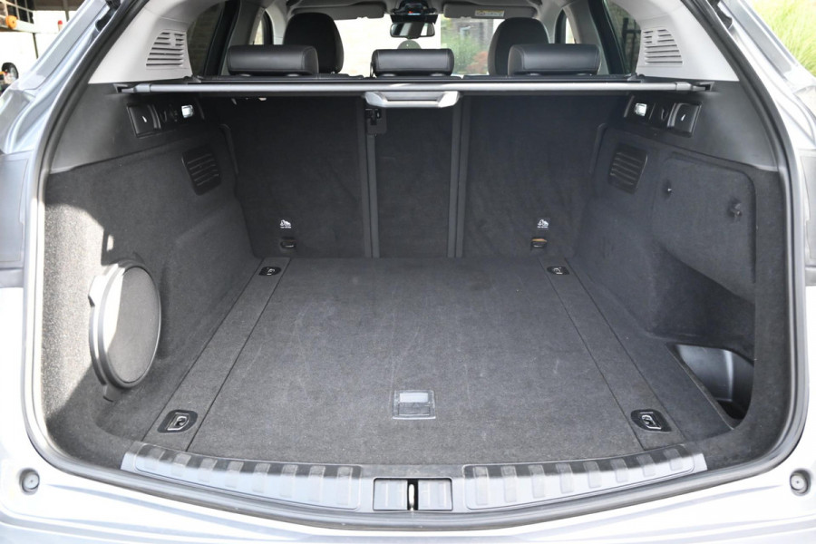 Alfa Romeo Stelvio 2.0 T AWD Super First Edition 280 PK Leder Camera Keyless Stoel/Stuurverw. Elek Klep 20'' Alfa Romeo Stelvio 2.0 T AWD Super First Edition 280 PK Leder Camera Keyless Stoel/Stuurverw. Elek Klep 20''