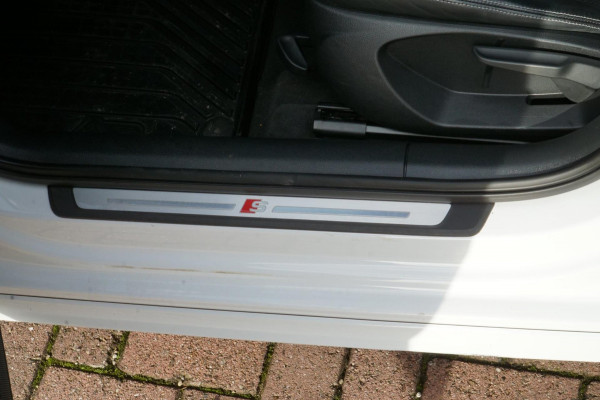 Audi A3 Sportback 1.5 TFSI CoD Sport S Line Edition