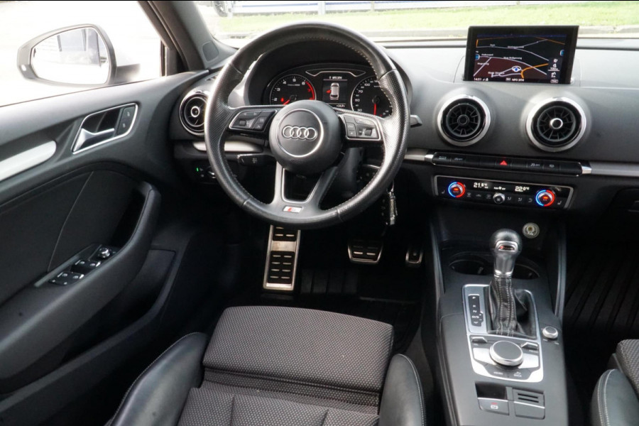 Audi A3 Sportback 1.5 TFSI CoD Sport S Line Edition