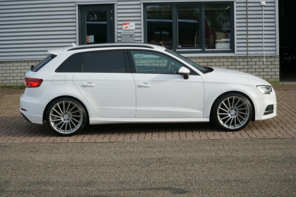 Audi A3 Sportback 1.5 TFSI CoD Sport S Line Edition