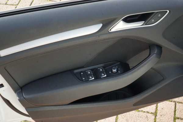 Audi A3 Sportback 1.5 TFSI CoD Sport S Line Edition