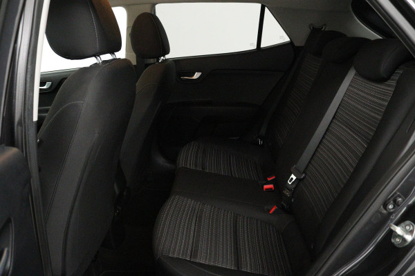Kia Stonic 1.0 T-GDi DynamicLine (TREKHAAK, ACHTERUITRIJCAMERA, PARKEERSENSOREN, LANE-ASSIST, CRUISE CONTROL) Kia Stonic 1.0 T-GDi DynamicLine (TREKHAAK, ACHTERUITRIJCAMERA, PARKEERSENSOREN, LANE-ASSIST, CRUISE CONTROL)