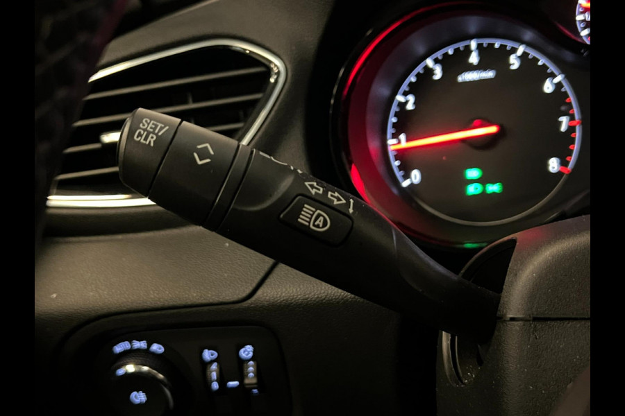 Opel Grandland X 1.2 Turbo / NL-auto / CarPlay / Camera