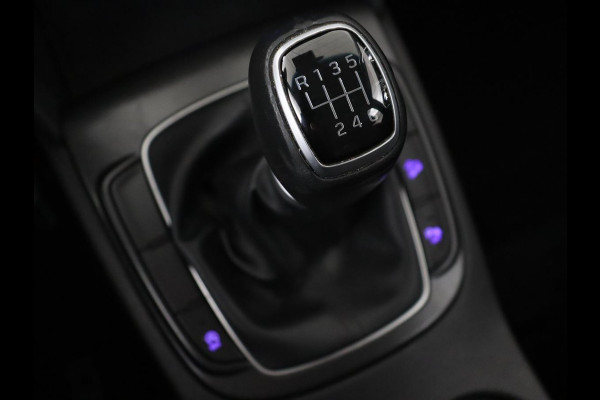 Hyundai Kona 1.0T Comfort | Camera | Carplay | Navigatie | Cruise control | Climate control | Parkeerhulp | DAB | 16'' lichtmetalen velgen