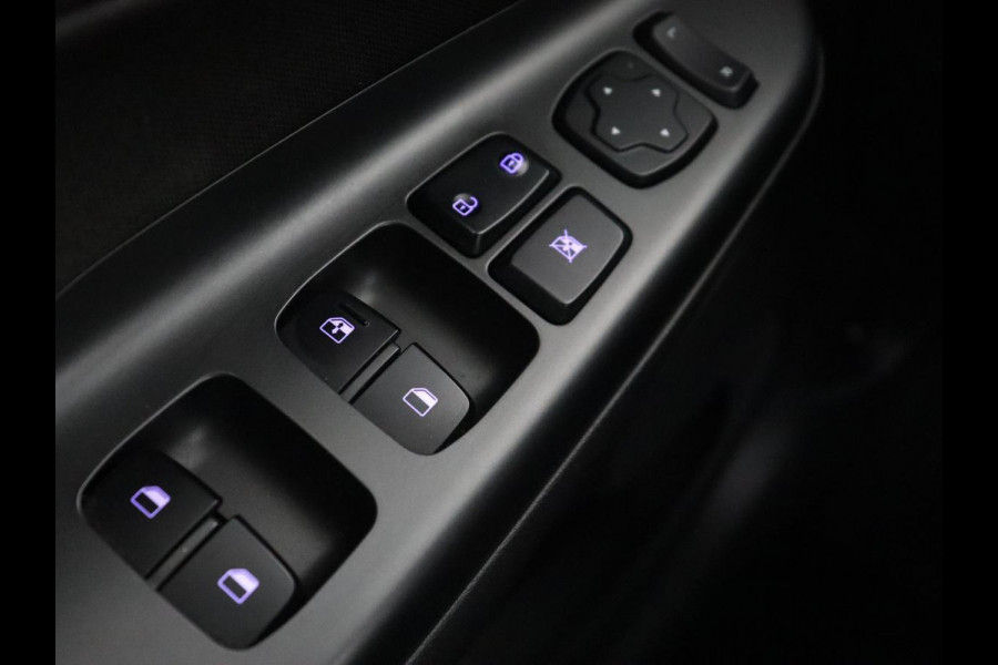 Hyundai Kona 1.0T Comfort | Camera | Carplay | Navigatie | Cruise control | Climate control | Parkeerhulp | DAB | 16'' lichtmetalen velgen