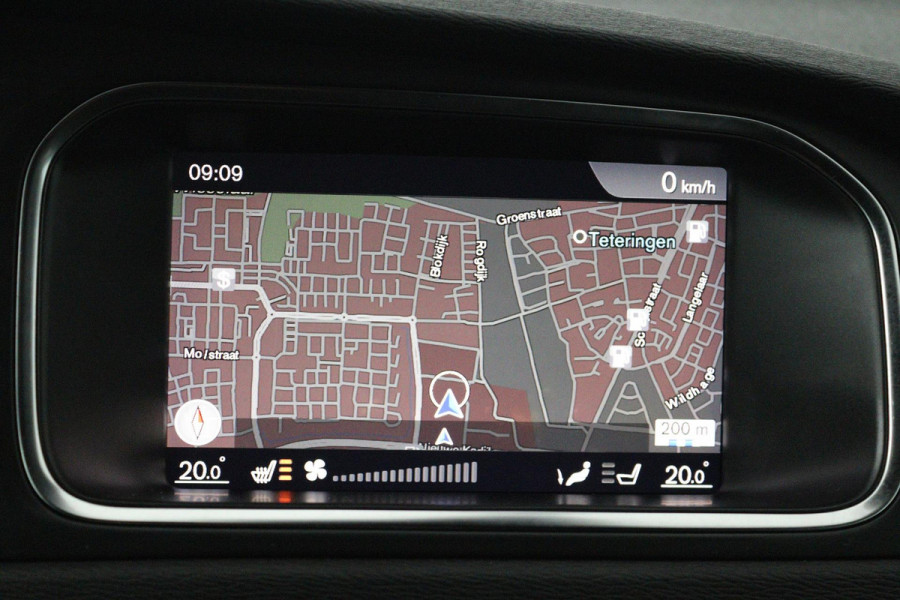 Volvo V40 1.5 T2 Nordic+ (TREKHAAK, AUTOMAAT, STOELVERWARMING, NAVIGATIE, CRUISE CONTROL, PARKEERSENSOREN) Volvo V40 1.5 T2 Nordic+ (TREKHAAK, AUTOMAAT, STOELVERWARMING, NAVIGATIE, CRUISE CONTROL, PARKEERSENSOREN)