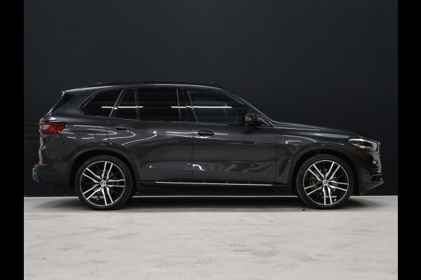 BMW X5 xDrive45e High Executive [SCHUIFKANTELDAK, TREKHAAK INKLAPBAAR, MEMORY SEATS, HARMAN/KARDON, APPLE CARPLAY, ANDROID, 360 CAMERA, HEAD-UP, STUURVERWARMING, STOELVERWARMING, ADAPTIVE CRUISE, VOL LEDER, NIEUWSTAAT]
