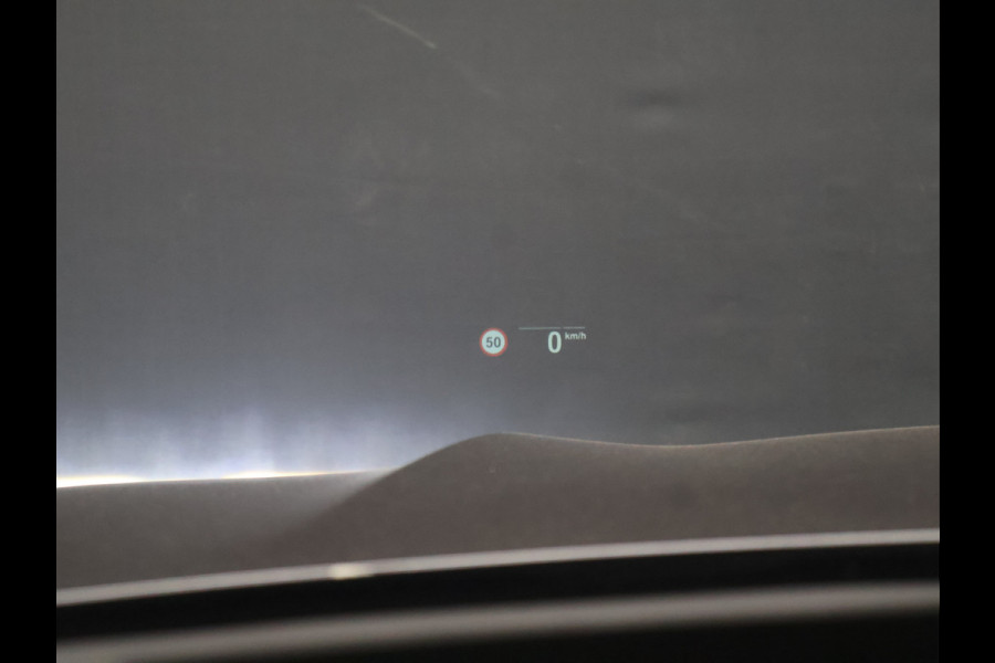 BMW X5 xDrive45e High Executive [SCHUIFKANTELDAK, TREKHAAK INKLAPBAAR, MEMORY SEATS, HARMAN/KARDON, APPLE CARPLAY, ANDROID, 360 CAMERA, HEAD-UP, STUURVERWARMING, STOELVERWARMING, ADAPTIVE CRUISE, VOL LEDER, NIEUWSTAAT]