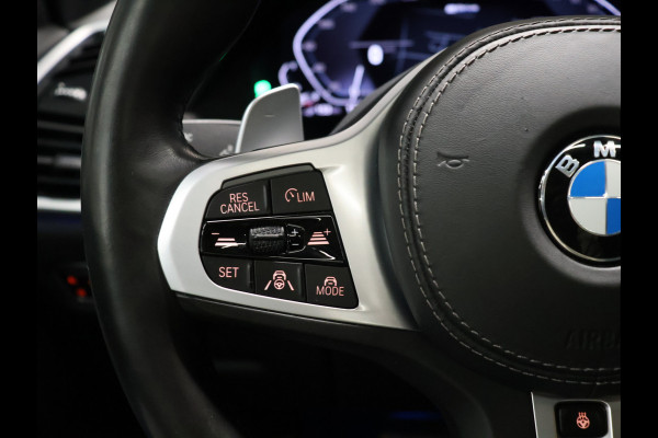 BMW X5 xDrive45e High Executive [SCHUIFKANTELDAK, TREKHAAK INKLAPBAAR, MEMORY SEATS, HARMAN/KARDON, APPLE CARPLAY, ANDROID, 360 CAMERA, HEAD-UP, STUURVERWARMING, STOELVERWARMING, ADAPTIVE CRUISE, VOL LEDER, NIEUWSTAAT]