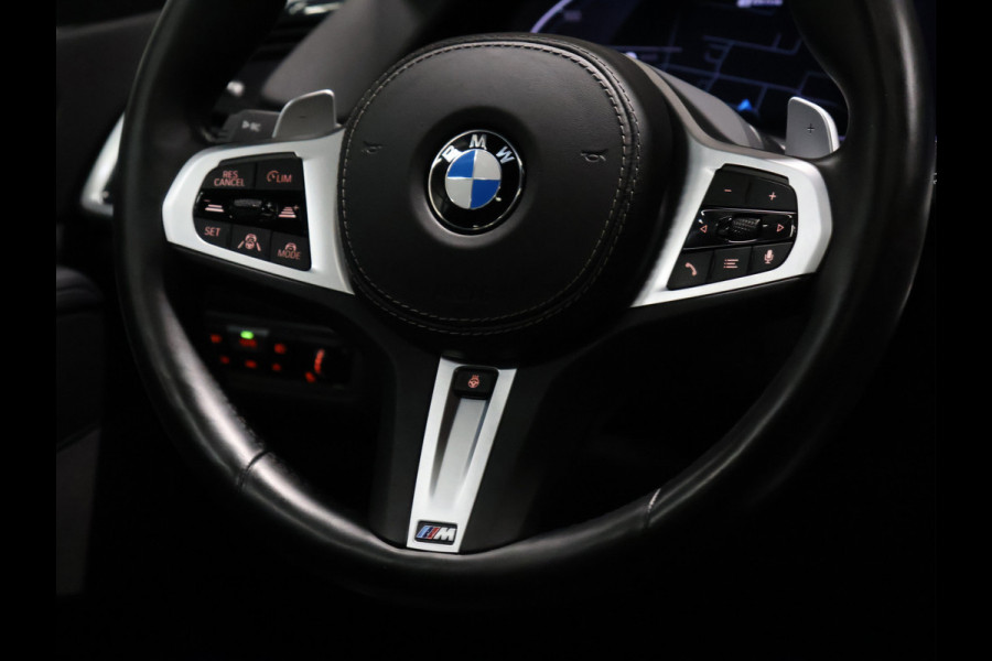 BMW X5 xDrive45e High Executive [SCHUIFKANTELDAK, TREKHAAK INKLAPBAAR, MEMORY SEATS, HARMAN/KARDON, APPLE CARPLAY, ANDROID, 360 CAMERA, HEAD-UP, STUURVERWARMING, STOELVERWARMING, ADAPTIVE CRUISE, VOL LEDER, NIEUWSTAAT]