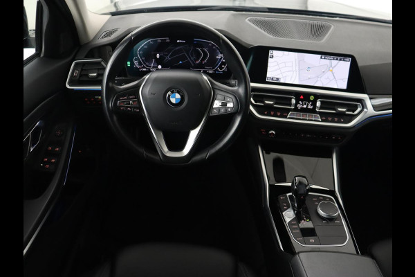 BMW 3-serie 330e Sport Line | Adaptive cruise | Stoelverwarming | Sportstoelen | Carplay | Sfeerverlichting | Live Cockpit | Navigatie | Half leder | DAB | Climate control | PHEV | Plug In BMW 3-serie 330e Sport Line | Adaptive cruise | Stoelverwarming | Sportstoelen | Carplay | Sfeerverlichting | Live Cockpit | Navigatie | Half leder | DAB | Climate control | PHEV | Plug In