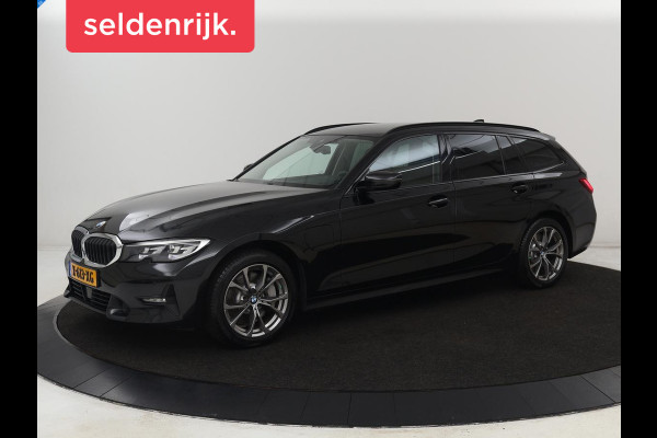 BMW 3-serie 330e Sport Line | Adaptive cruise | Stoelverwarming | Sportstoelen | Carplay | Sfeerverlichting | Live Cockpit | Navigatie | Half leder | DAB | Climate control | PHEV | Plug In BMW 3-serie 330e Sport Line | Adaptive cruise | Stoelverwarming | Sportstoelen | Carplay | Sfeerverlichting | Live Cockpit | Navigatie | Half leder | DAB | Climate control | PHEV | Plug In