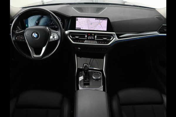 BMW 3-serie 330e Sport Line | Adaptive cruise | Stoelverwarming | Sportstoelen | Carplay | Sfeerverlichting | Live Cockpit | Navigatie | Half leder | DAB | Climate control | PHEV | Plug In BMW 3-serie 330e Sport Line | Adaptive cruise | Stoelverwarming | Sportstoelen | Carplay | Sfeerverlichting | Live Cockpit | Navigatie | Half leder | DAB | Climate control | PHEV | Plug In