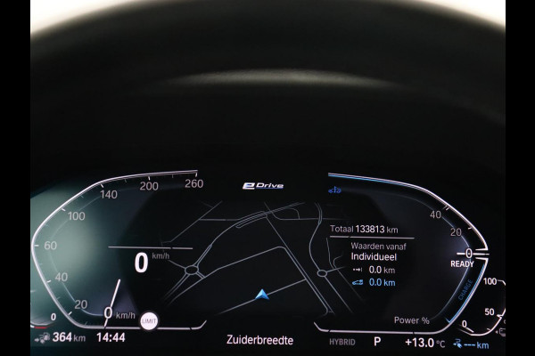 BMW 3-serie 330e Sport Line | Adaptive cruise | Stoelverwarming | Sportstoelen | Carplay | Sfeerverlichting | Live Cockpit | Navigatie | Half leder | DAB | Climate control | PHEV | Plug In BMW 3-serie 330e Sport Line | Adaptive cruise | Stoelverwarming | Sportstoelen | Carplay | Sfeerverlichting | Live Cockpit | Navigatie | Half leder | DAB | Climate control | PHEV | Plug In