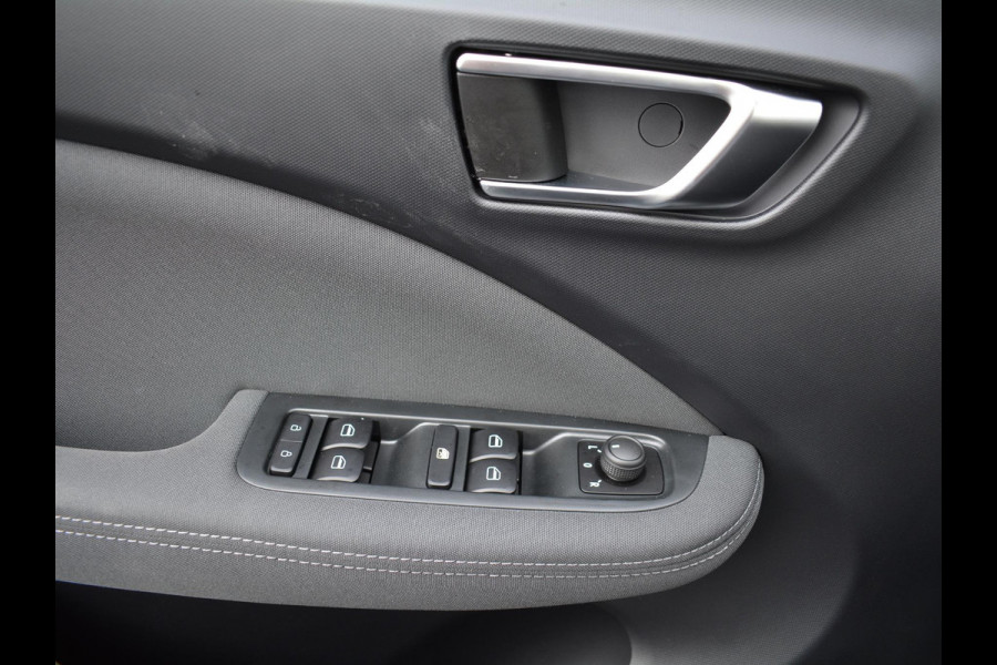 Leapmotor T03 Design 37.3 kWh Glazendak, Camera