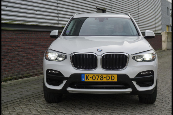 BMW X3 xDrive20i Executive Edition/Leer/Trekhaak/19Inch. /Dealeronderhouden.