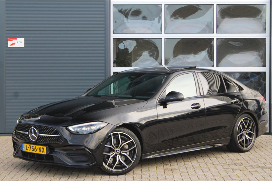 Mercedes-Benz C-Klasse 200 AMG Night | Pano | 360 | Memory | 19'' | Sfeerverlichting Mercedes-Benz C-Klasse 200 AMG Night | Pano | 360 | Memory | 19'' | Sfeerverlichting