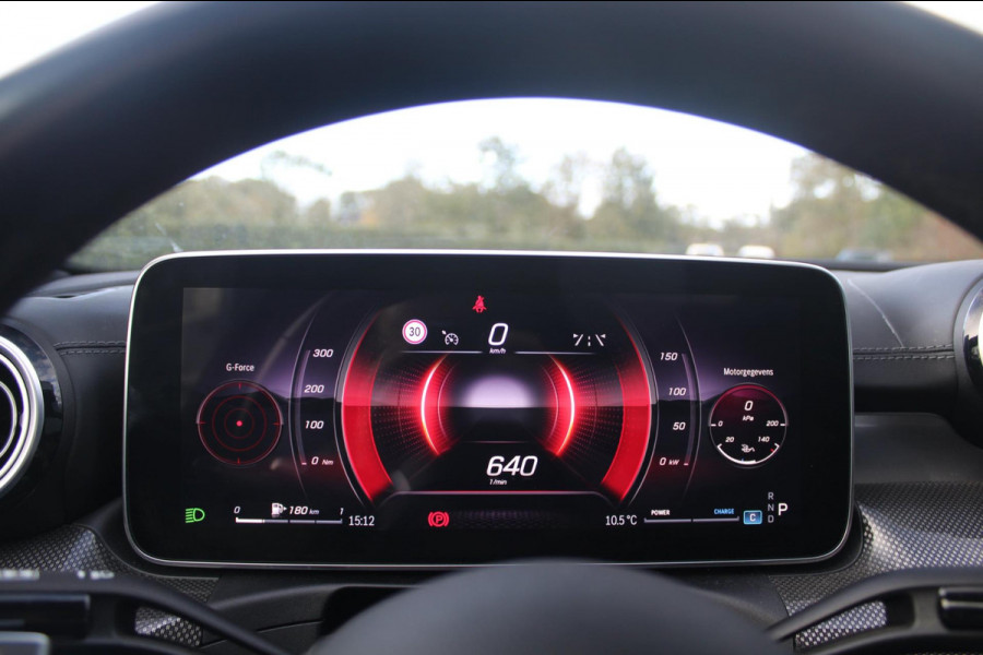 Mercedes-Benz C-Klasse 200 AMG Night | Pano | 360 | Memory | 19'' | Sfeerverlichting Mercedes-Benz C-Klasse 200 AMG Night | Pano | 360 | Memory | 19'' | Sfeerverlichting