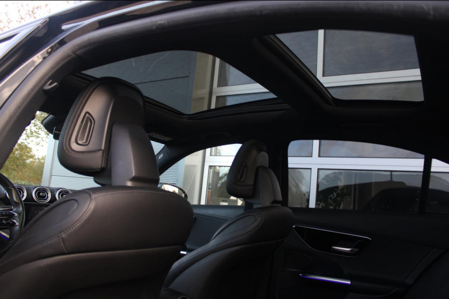 Mercedes-Benz C-Klasse 200 AMG Night | Pano | 360 | Memory | 19'' | Sfeerverlichting Mercedes-Benz C-Klasse 200 AMG Night | Pano | 360 | Memory | 19'' | Sfeerverlichting