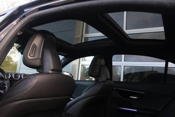 Mercedes-Benz C-Klasse 200 AMG Night | Pano | 360 | Memory | 19'' | Sfeerverlichting Mercedes-Benz C-Klasse 200 AMG Night | Pano | 360 | Memory | 19'' | Sfeerverlichting
