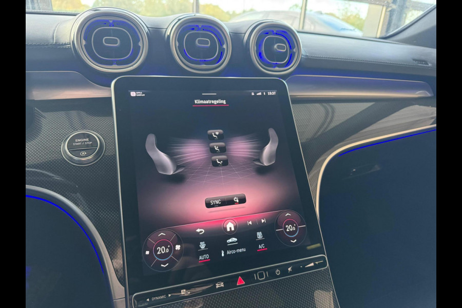 Mercedes-Benz C-Klasse 200 AMG Night | Pano | 360 | Memory | 19'' | Sfeerverlichting Mercedes-Benz C-Klasse 200 AMG Night | Pano | 360 | Memory | 19'' | Sfeerverlichting