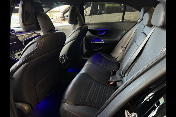 Mercedes-Benz C-Klasse 200 AMG Night | Pano | 360 | Memory | 19'' | Sfeerverlichting Mercedes-Benz C-Klasse 200 AMG Night | Pano | 360 | Memory | 19'' | Sfeerverlichting