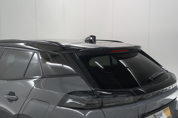 Peugeot 2008 PureTech 130 EAT8 GT | 360 Camera | Stoelmassage | Adaptieve Cruise Control | Dodehoekdetectie Peugeot 2008 PureTech 130 EAT8 GT | 360 Camera | Stoelmassage | Adaptieve Cruise Control | Dodehoekdetectie