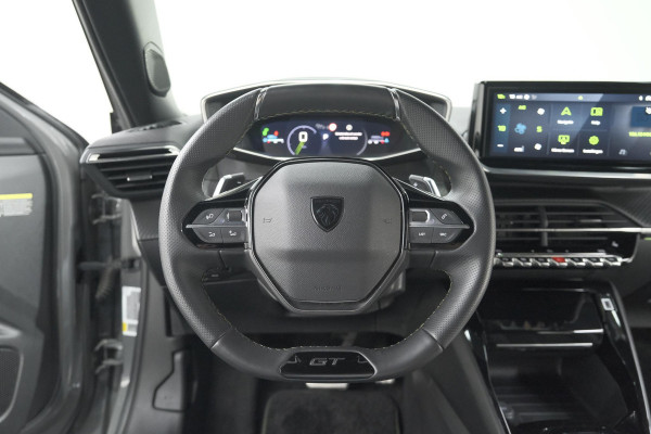 Peugeot 2008 PureTech 130 EAT8 GT | 360 Camera | Stoelmassage | Adaptieve Cruise Control | Dodehoekdetectie Peugeot 2008 PureTech 130 EAT8 GT | 360 Camera | Stoelmassage | Adaptieve Cruise Control | Dodehoekdetectie