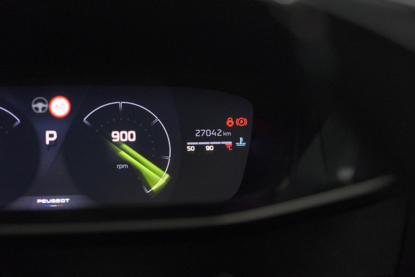 Peugeot 2008 PureTech 130 EAT8 GT | 360 Camera | Stoelmassage | Adaptieve Cruise Control | Dodehoekdetectie Peugeot 2008 PureTech 130 EAT8 GT | 360 Camera | Stoelmassage | Adaptieve Cruise Control | Dodehoekdetectie