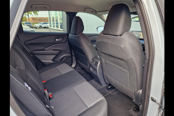 Nissan QASHQAI 1.3 MHEV N-Connecta /Nardogrijs /Winterpakket Nissan QASHQAI 1.3 MHEV N-Connecta /Nardogrijs /Winterpakket